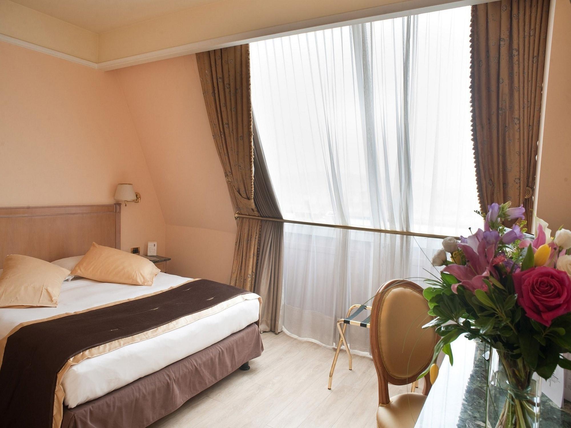 Shg Hotel De La Ville Vicenza Ngoại thất bức ảnh