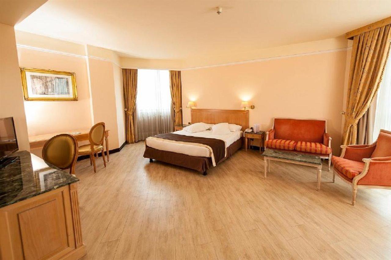 Shg Hotel De La Ville Vicenza Ngoại thất bức ảnh